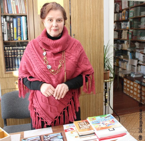 Ольга Ивановна Малякина, школьный библиотекарь