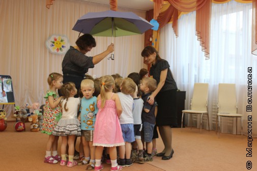 Дети играют в стихи Елены Ранневой