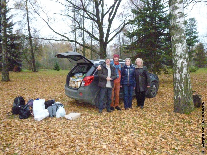 Придворов, Грантс, Святкина, Шмидт и наша машина перед отъездом из Беларуси