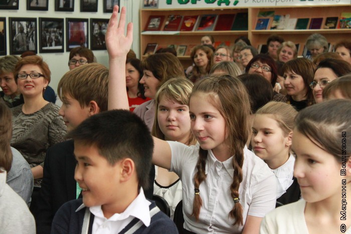 Школьники рады встрече с детским писателем Т. Михеевой