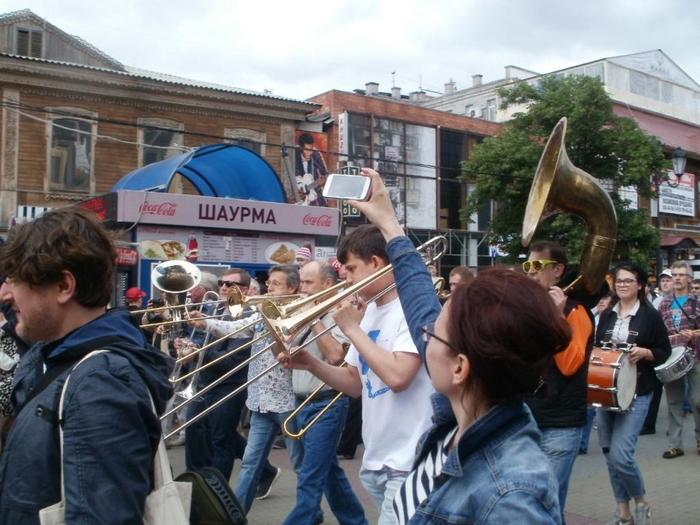 Джаз-стрит-парад