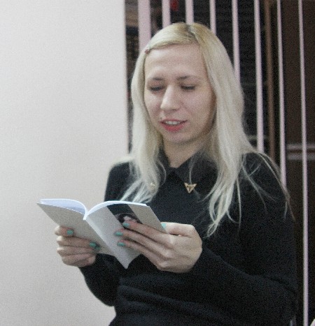 Чтение стихов поэтов УПШ в библиотеке № 1 Челябинска